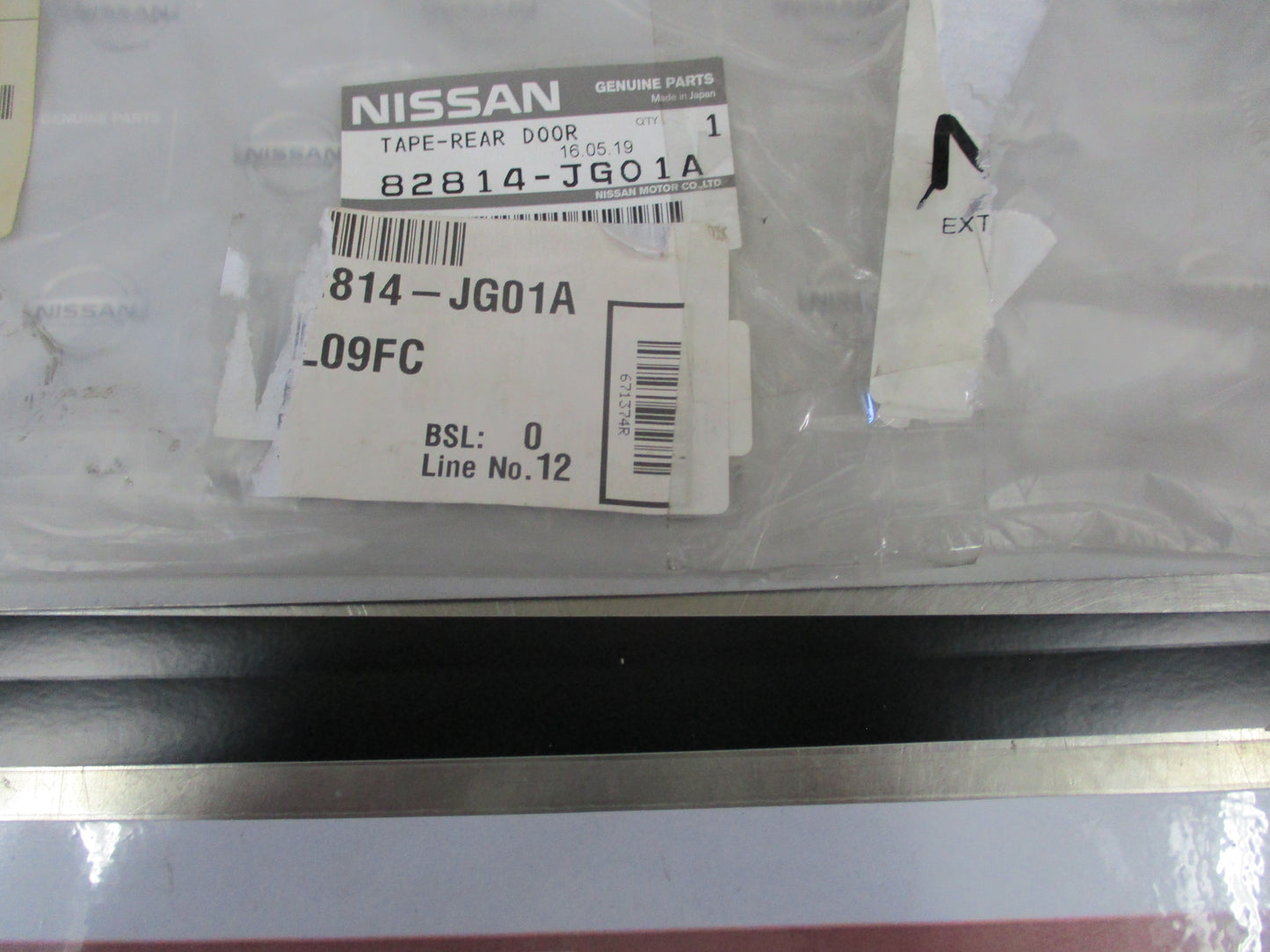 Nissan X-Trail T31 Genuine Right Hand Rear Door Inner Tape New Part