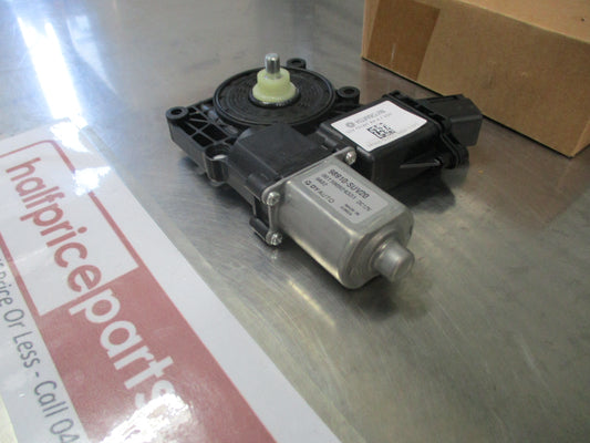 Holden Trax Genuine Front Right Power Window Motor New Part