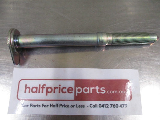 Mitsubishi Pajero Genuine Body Loose Panel Bolt New Part