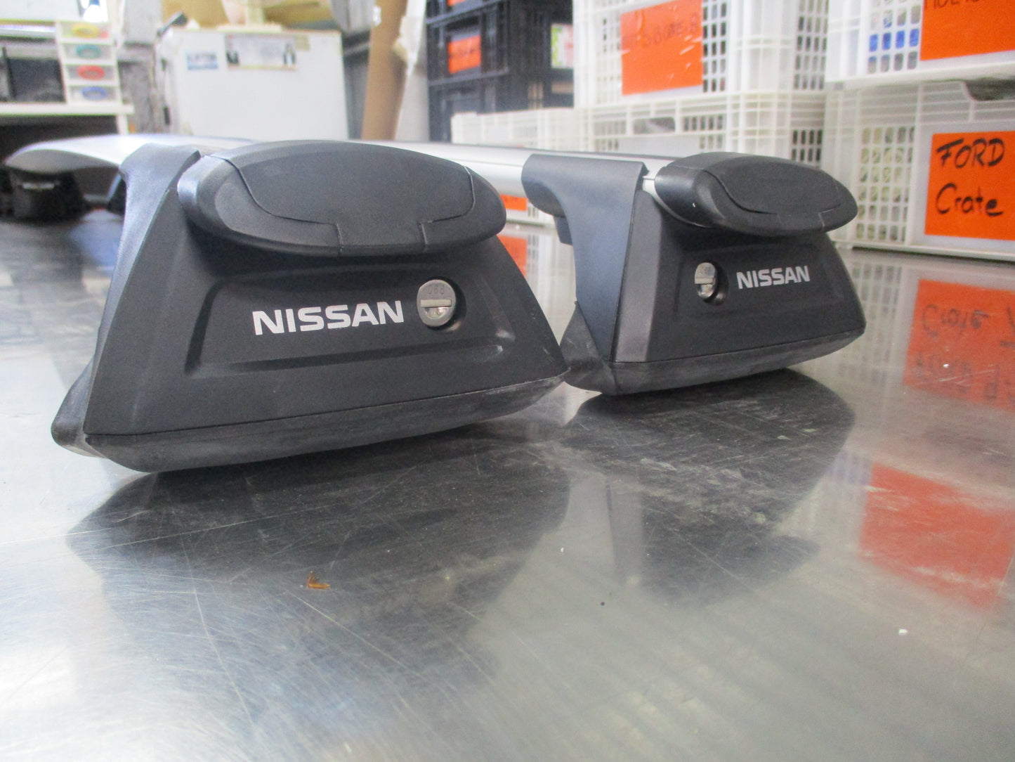 Nissan Qashqai J11 TI-TI-L Genuine Roof Crossbars Kit New