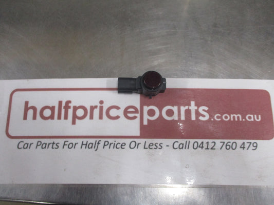 Holden VF SS/SV6 Commodore Genuine Rear Parking Sensor (Burgundy) New Part