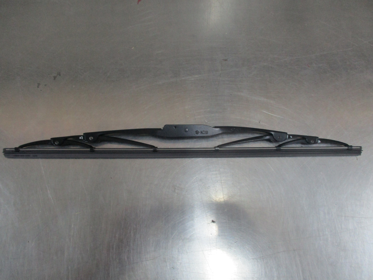 KIA/Hyundai Various Models Genuine Passenger Wiper Blade Assembly New Part