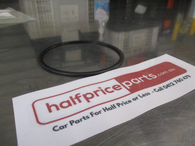 Mitsubishi Triton/Challenger Genuine Manual Power Train Snap Ring New Part
