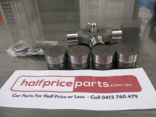 Mitsubishi Pajero/Challenger Genuine Universal Joint Spider Kit New Part