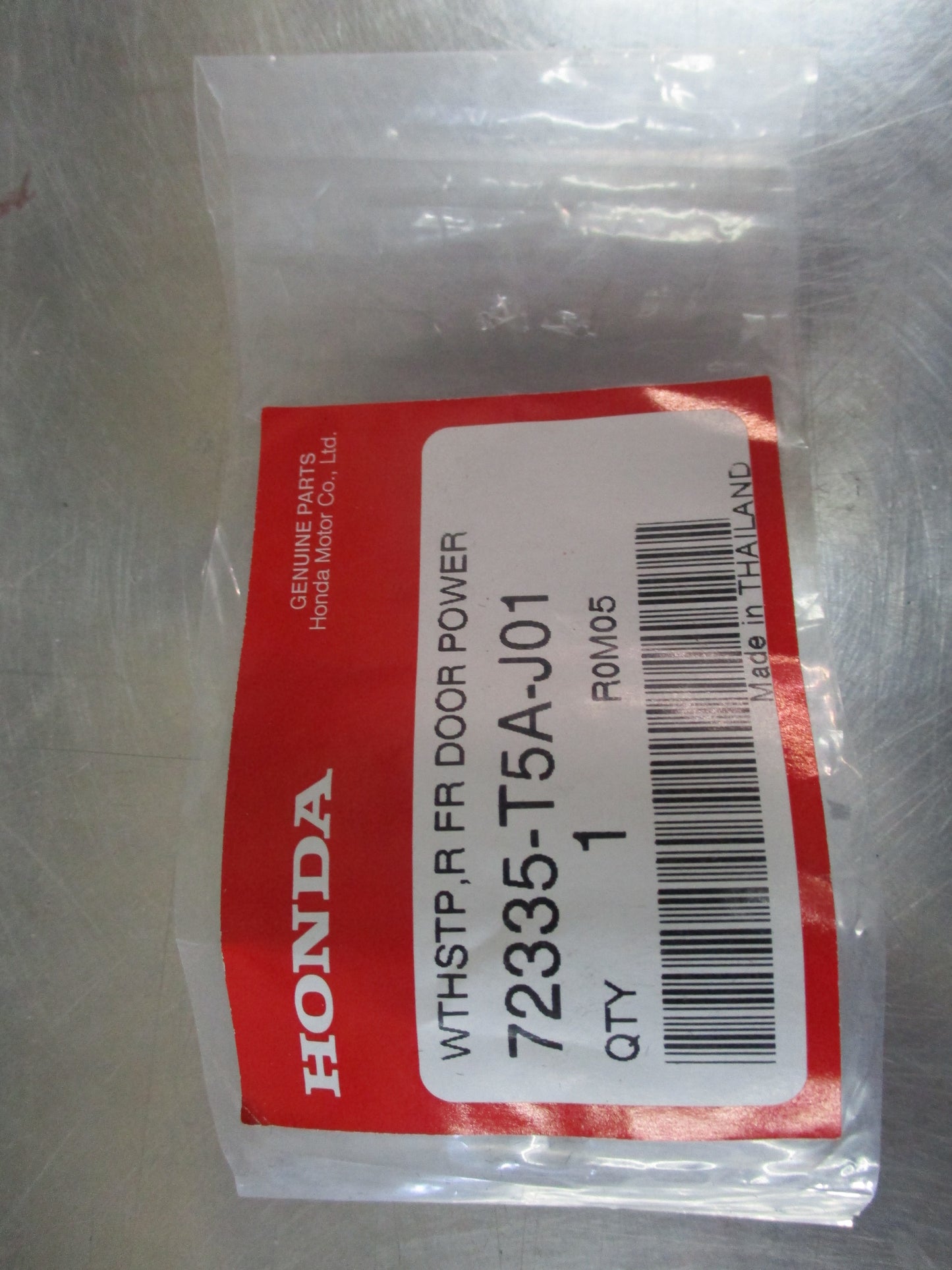 Honda Jazz Genuine Front Right Door Inner Weatherstrip New Part