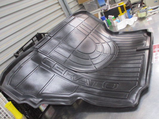 Kia Cerato EX Genuine Rear Rubber Lipped Cargo Liner New Part