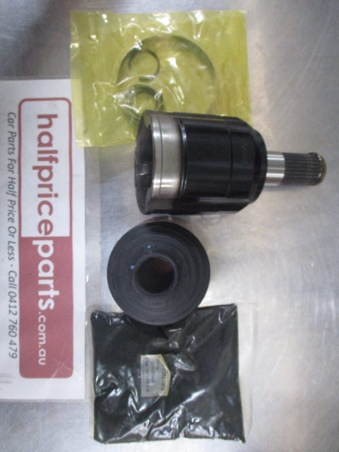Kia Sportage Genuine Left Hand Front Axel Diff Side Joint New Part