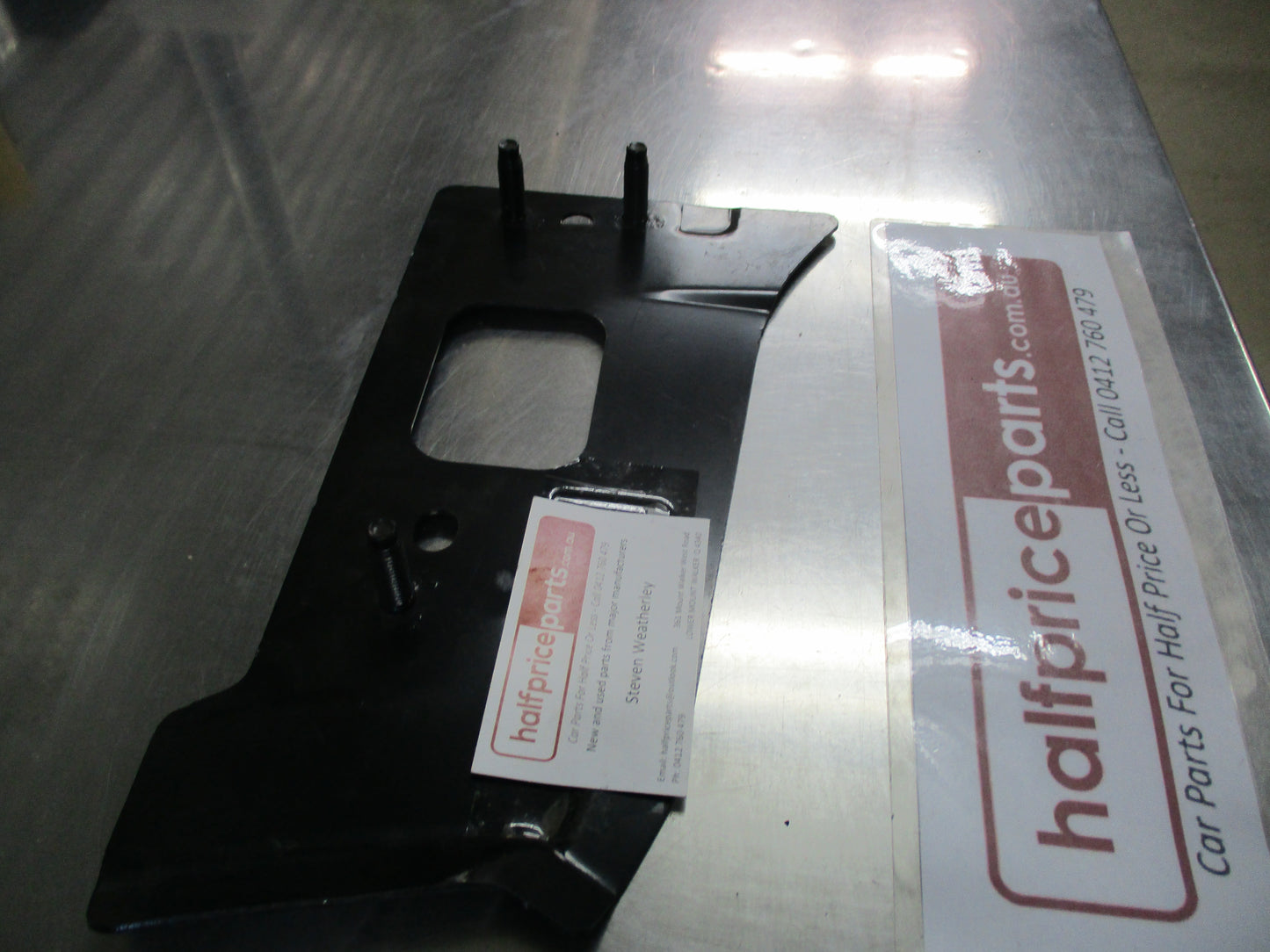 Holden Cruze J400 Genuine Rear Energy Absorber Bracket New Part