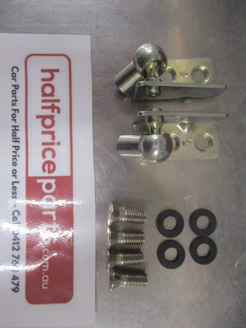 Mitsubishi Triton Genuine Canopy Lower Gas Strut/Shock Stay Plate New Part