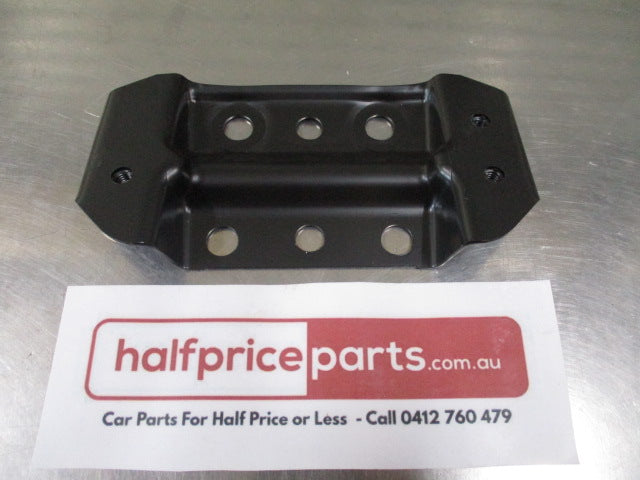 Mitsubishi Triton/Pajero Sport Genuine Bonnet Latch Bracket New Part