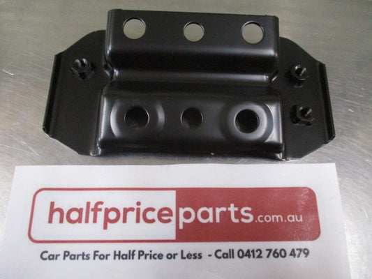 Mitsubishi Triton/Pajero Sport Genuine Bonnet Latch Bracket New Part