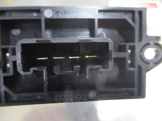 Mitsubishi Triton MN Genuine Air Condition Temperature Control Resistor New Part