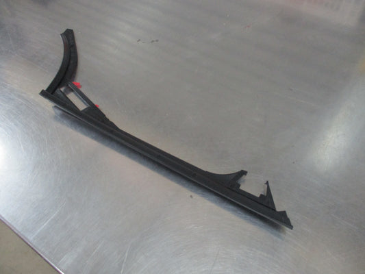 Honda Jazz Genuine Front Right Quarter Glass Garnish New Part