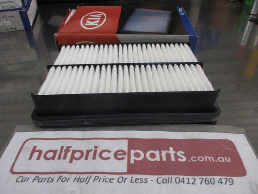 Hyundai Tucson/Kia Sportage Genuine Engine Air Filter New Part