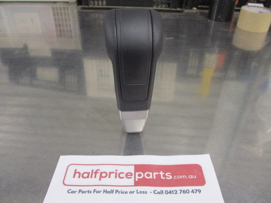 Mitsubishi Pajero NS/NT/NW Genuine Automatic Gear Shifter Lever New Part