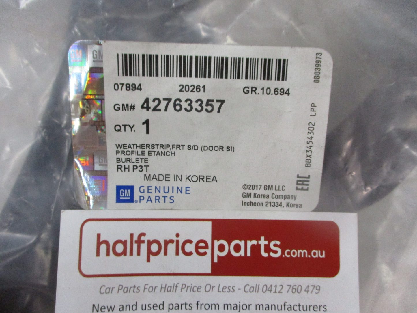Holden Trax Genuine Left Hand Front Door Weatherstrip New Part