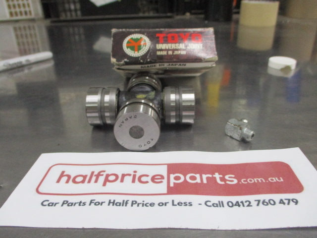 Toyo Universal Joint Suits Toyota Landcruiser HZJ79R/HZJ80R/HZJ105R/HDJ80R/FZJ80R/Hilux LN172R /KZJ95R/VZJ120W/VZJ121/VZJ125W/Supra JZA80 Prado New Part