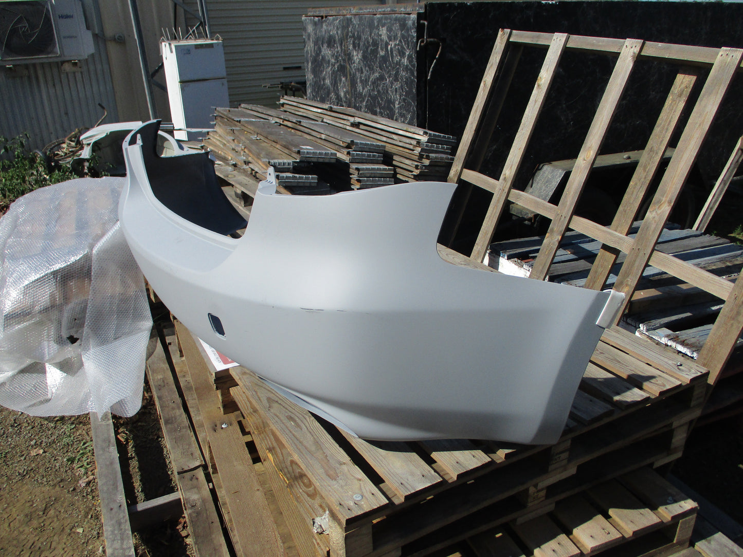 Suzuki Kizashi Genuine Rear Bumper (In Primer) New Part