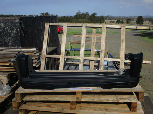 Honda CR-V Genuine Rear Bumper Bar Cover New Part