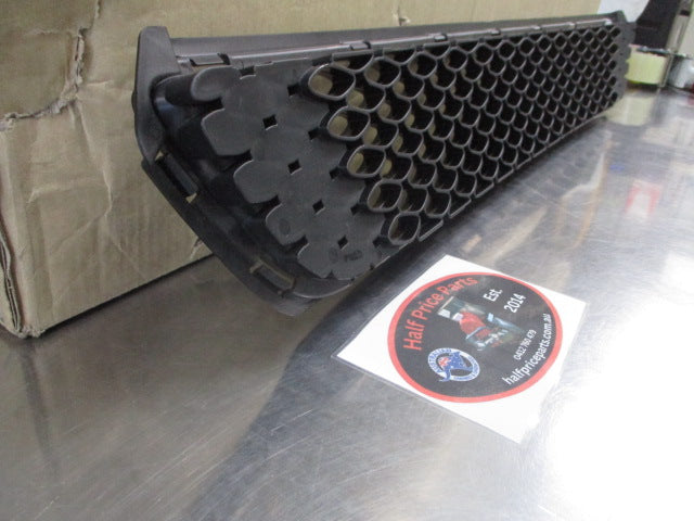 Kia Optima Genuine Front Bumper Lower Air Intake Grille New Part