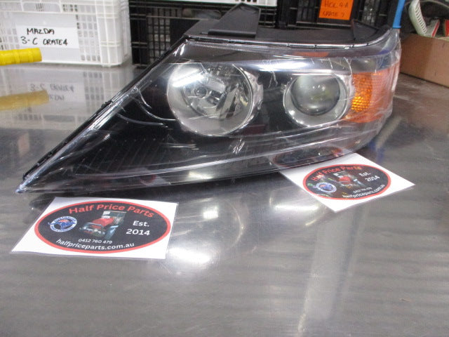 Kia Sorento XM Wagon Genuine Xenon Passenger Side Head Light Assembly New Part