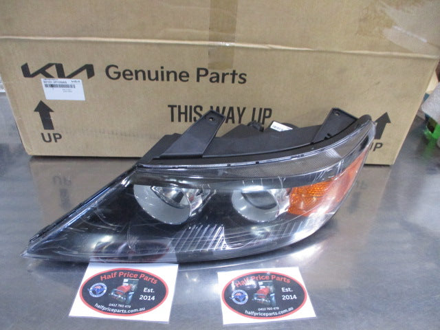 Kia Sorento XM Wagon Genuine Xenon Passenger Side Head Light Assembly New Part