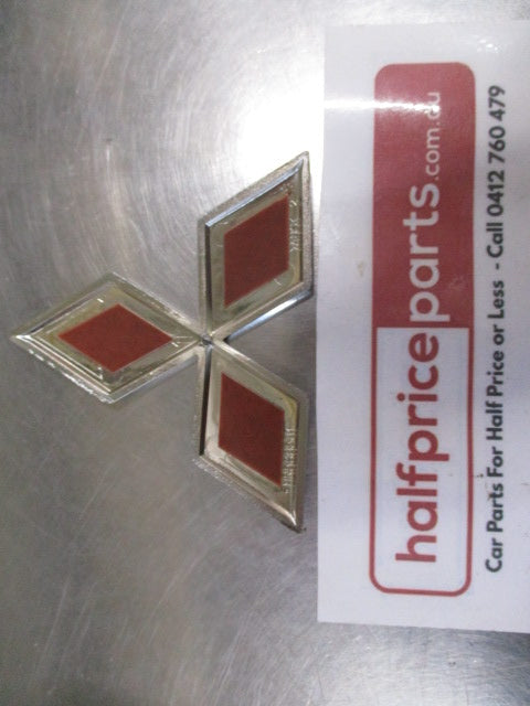 Mitsubishi Outlander/Lancer Genuine Front Bumper Grille Emblem New Part