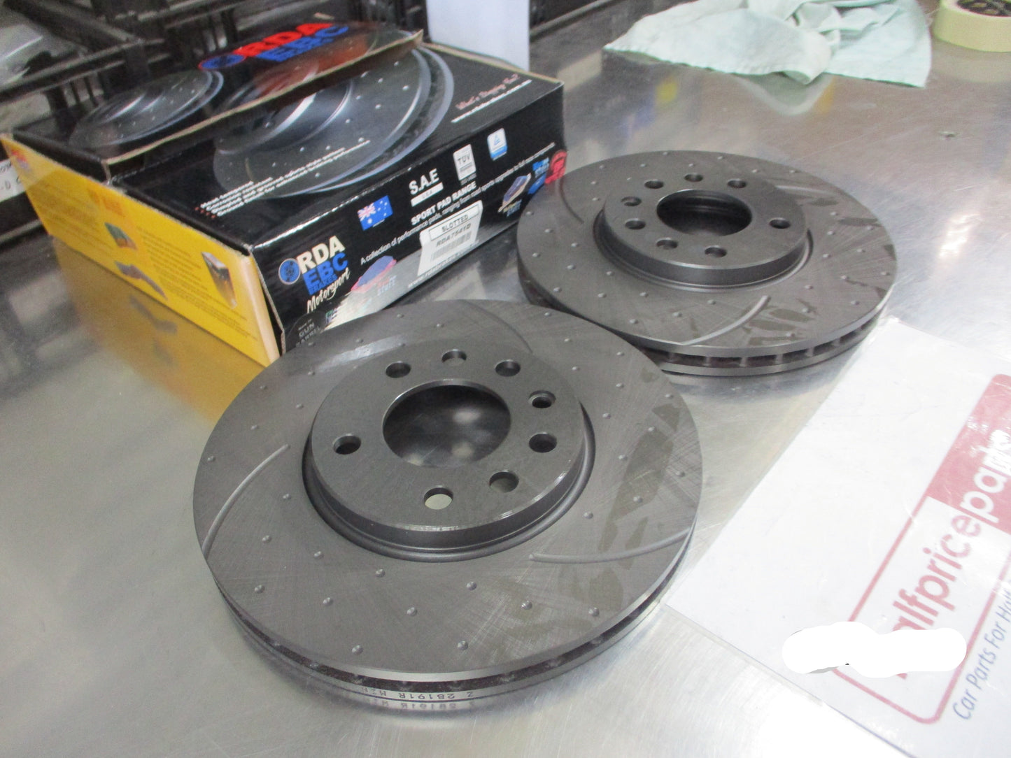 RDA Front Disc Rotors (Pair) Slotted-Dimpled Suits Holden AH/TS Astra/TT Zafira New Part