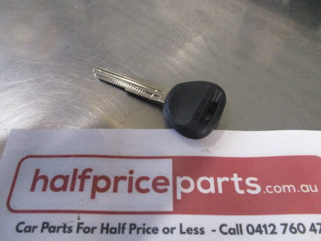 Mitsubishi Pajero/Lancer/Delica/Galant/3000GT Genuine Uncut Key Blank New Part