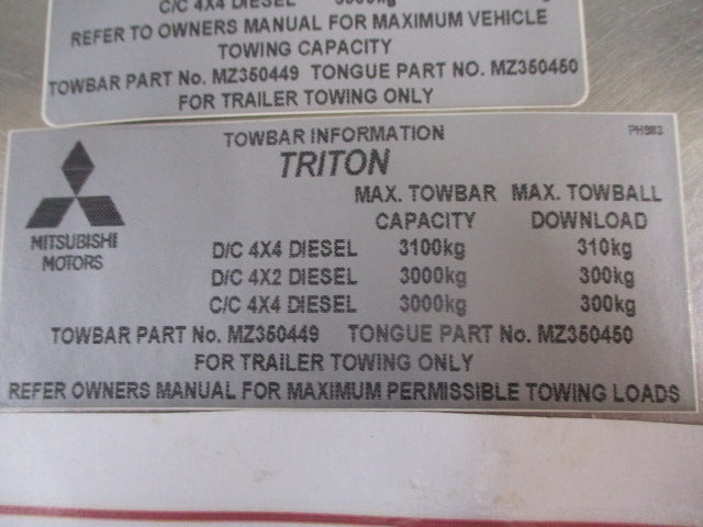 Mitsubishi MQ Triton Genuine Field Fix Kit ( Tow Bar Hitch Up Grade Kit) New Part
