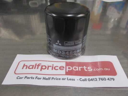 Mitsubishi Station/Nimbus/Colt Genuine Engine Oil Filter New Part
