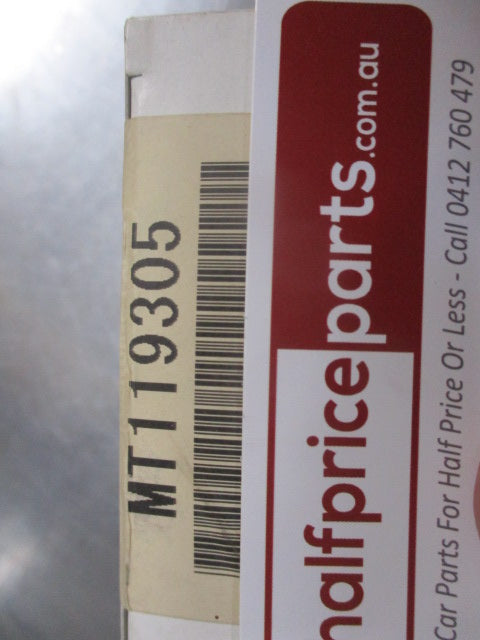 Mitsubishi Fuso Genuine Front Hub Seal Outer New Part