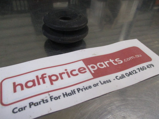 Mitsubishi Lancer/Eclipse/Outlander Genuine Rear Suspension Bushing New Part