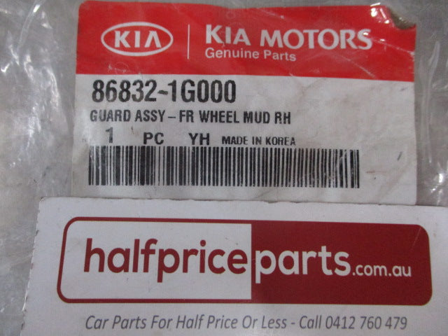 Kia Rio Genuine Right Hand Front Mud Flap (ONLY) New Part