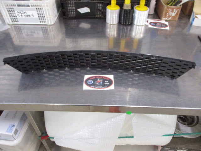 Kia Cerato Genuine Front Bumper Grille Radiator New Part
