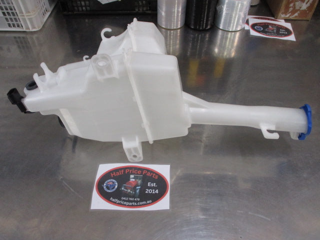 Kia Optima Genuine Windscreen Washer Bottle Assy New Part