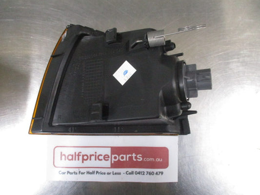 Mitsubishi Magna/Verada Genuine Right Hand Front Indicator Assembly (Tinted Amber) New Part