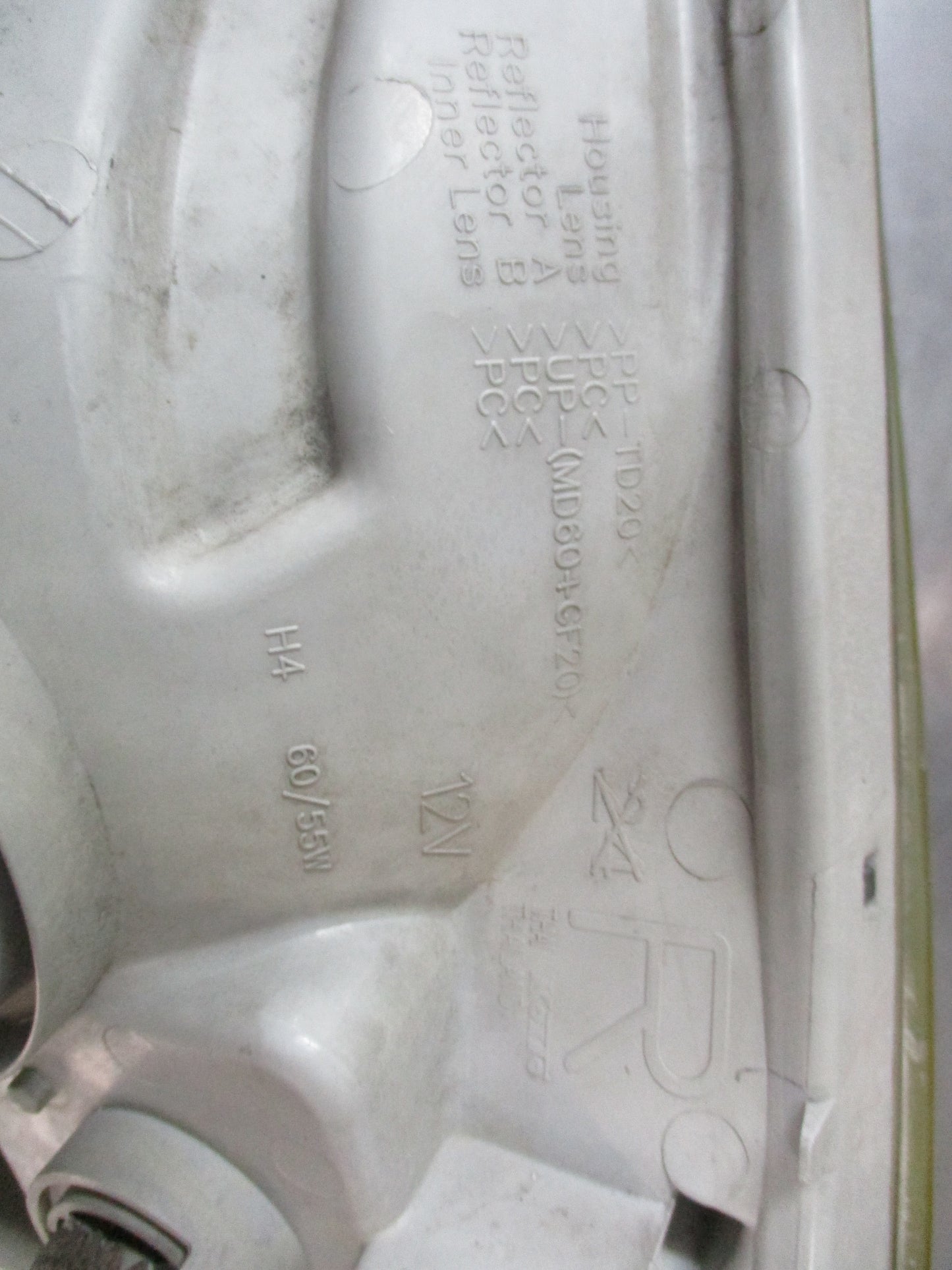 Toyota Hilux Genuine Drivers Headlight Lens Used