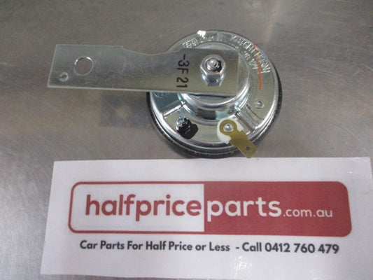 Mitsubishi Outlander/Lancer/Eclipse Cross Genuine Low Note Horn New Part