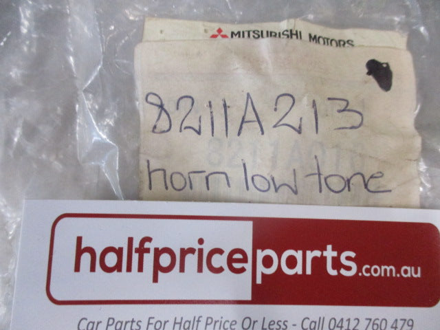Mitsubishi Outlander/Lancer/Eclipse Cross Genuine Low Note Horn New Part