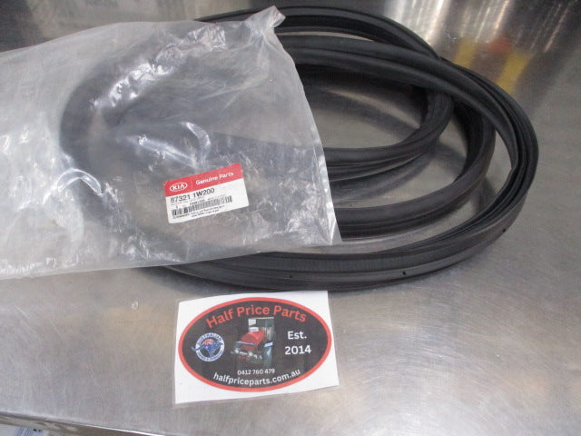 Kia Rio Genuine Tail Gate Opening Weatherstrip New Part