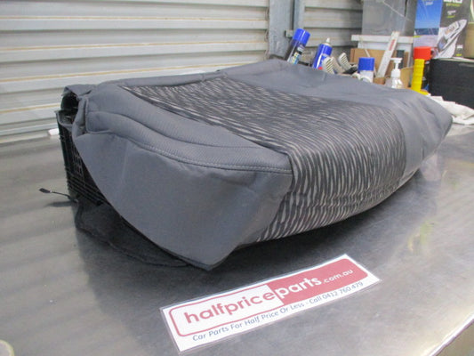 Holden Colorado RG Genuine Right Hand Rear 3/4 Seat Cushion Trim Cover New Part