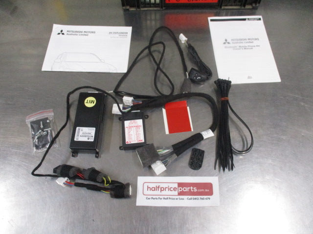 Mitsubishi Outlander ZH Genuine Hands Free Mobile Phone Bluetooth Kit New Part