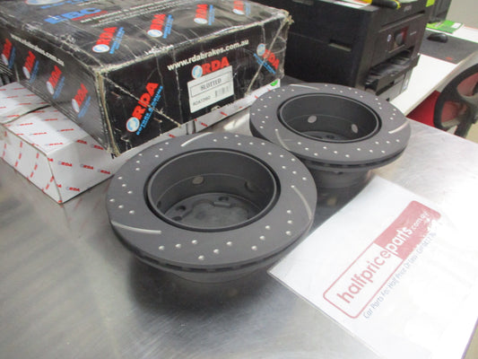 RDA Rear Disc Brake Rotors (Pair) Slotted-Dimpled Suits Mercedes Benz Sprinter/VW LT New Part