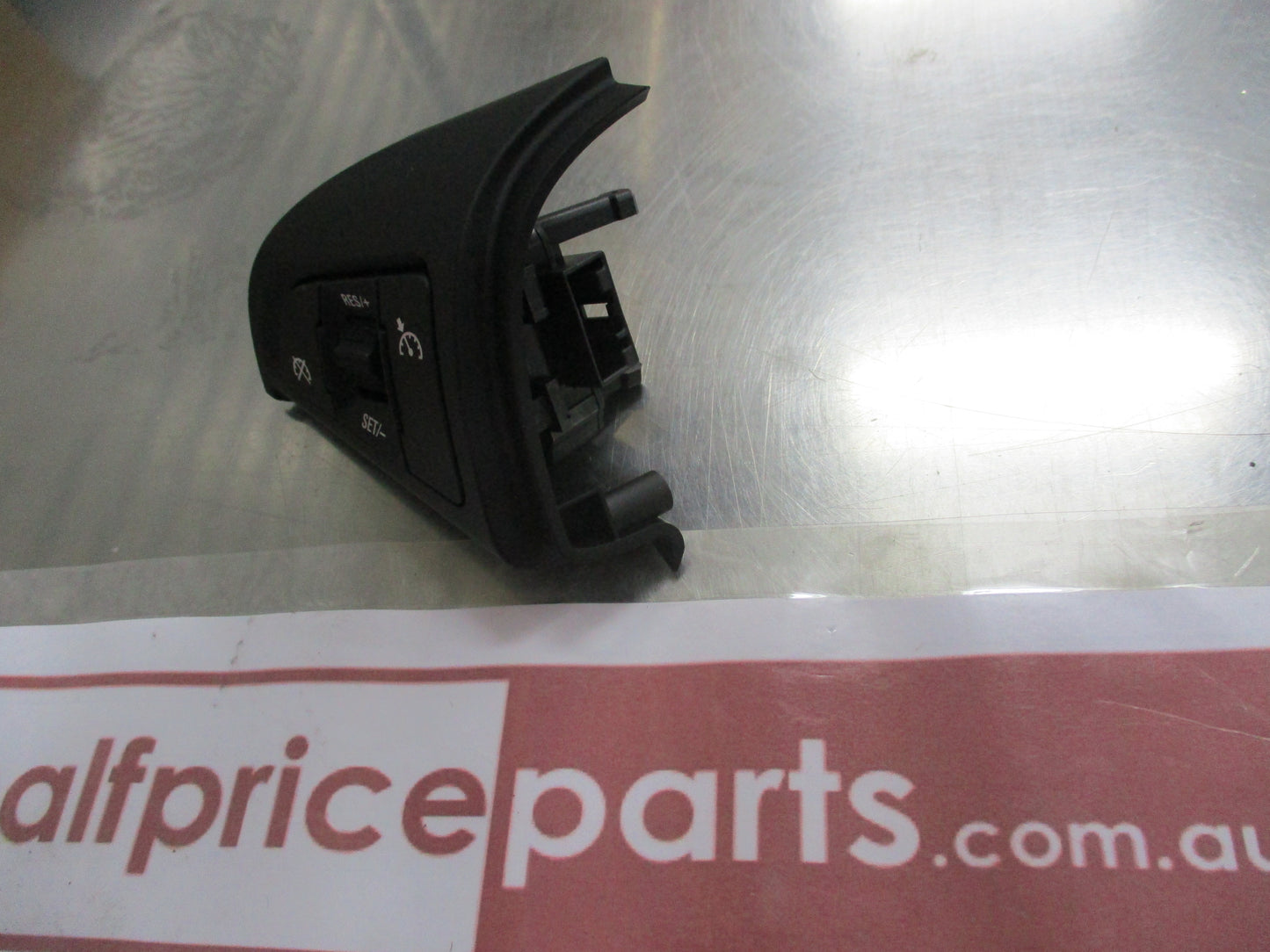 Holden Cruze Genuine Cruise Control Switch Assembly New Part