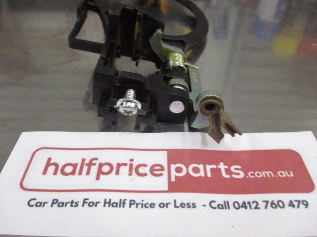 Mitsubishi Outlander/Lancer/Outlander Sport Genuine Front Right Hand Door Handle Base New Part