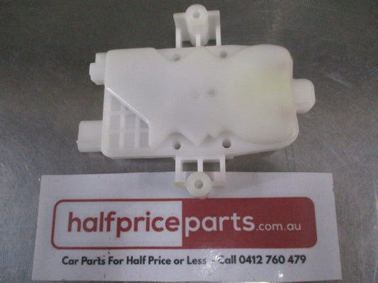 Mitsubishi Outlander/Lancer Evolution/Ralliart Genuine Rear Boot Lock Actuator Motor New Part