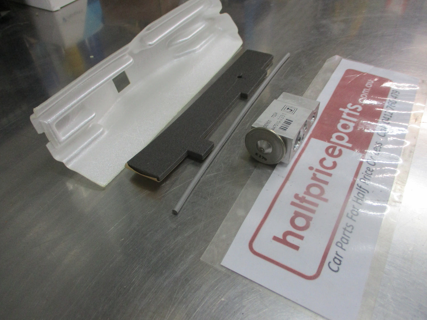 Honda CR-V Genuine A/C Valve Expansion Valve New Part