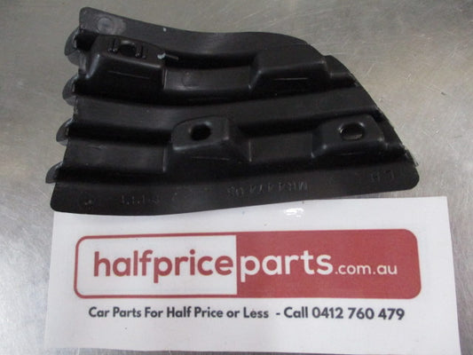 Mitsubishi Manga Genuine Left Hand Front Lower Bumper Insert New Part