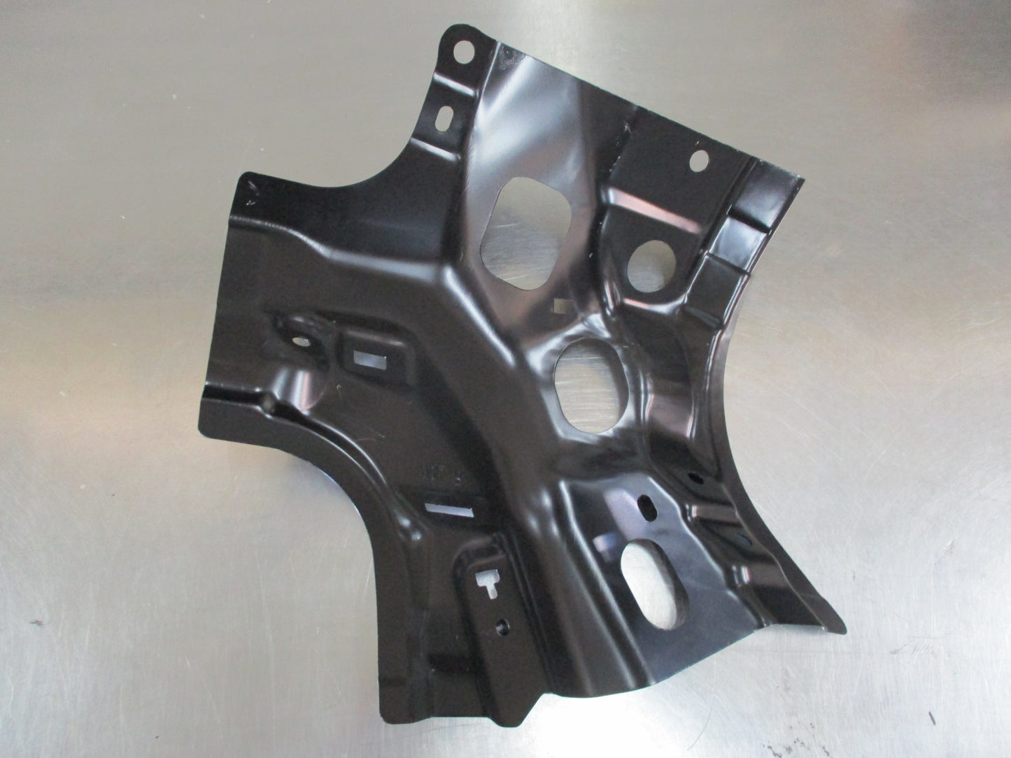 Suzuki Swift Genuine Right Hand Quarter Upper Inner Extension New Part